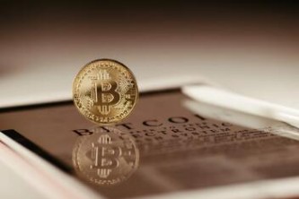 BTC 比特币行情最新价格？比特币行情实时更新